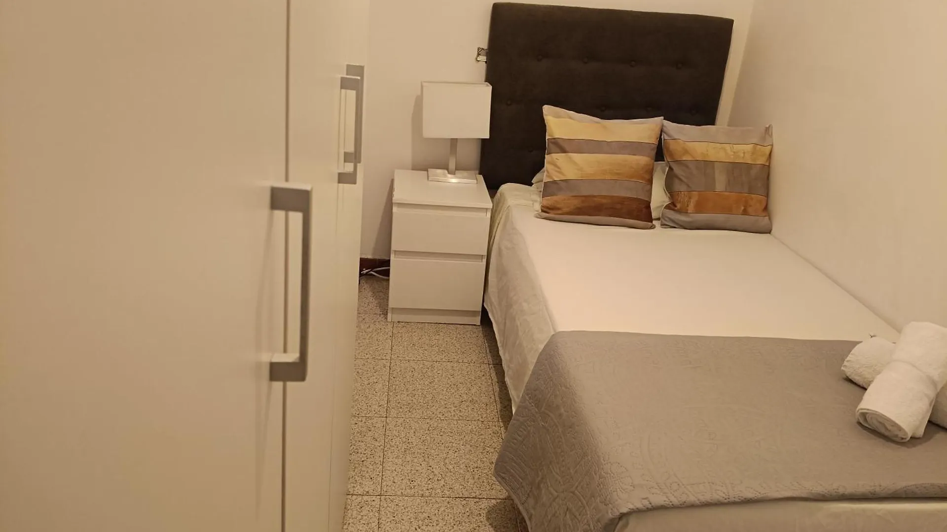 Habitacion Individual Acogedora 바르셀로나